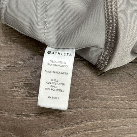 Athleta 3" Laser Run Short Taupe Banana Leaf Print Medium Rise Gray Size Medium - Picture 12 of 12